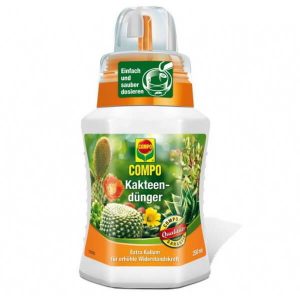 COMPO ΥΓΡΟ ΛΙΠΑΣΜΑ ΓΙΑ  ΚΑΚΤΟΥΣ 250ml